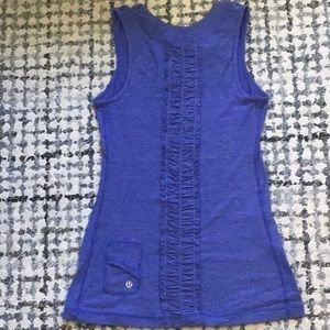 LuLuLemon Athletics top size 4 very good condition-beautifully detailed
